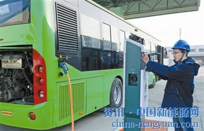 濟(jì)南公交首個充電站正式啟用 為城市綠色出行注入新動能